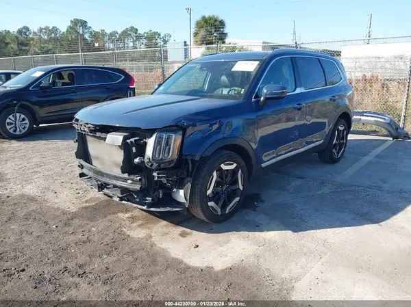 5XYP6DGC2SG605994 2025 KIA TELLURIDE - Image 2