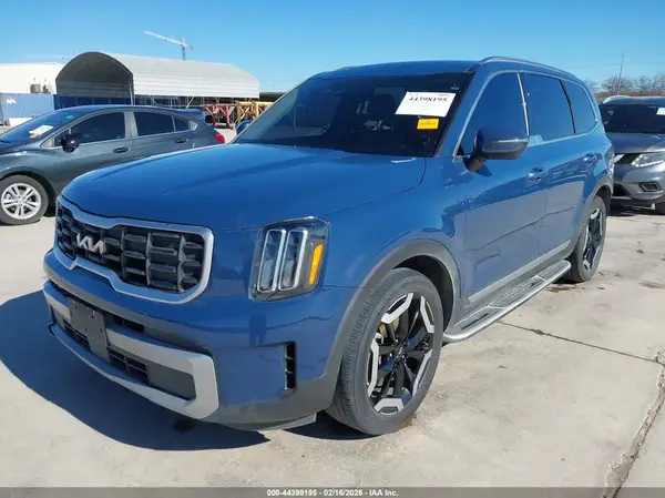 5XYP6DGC3PG357455 2023 KIA TELLURIDE - Image 2