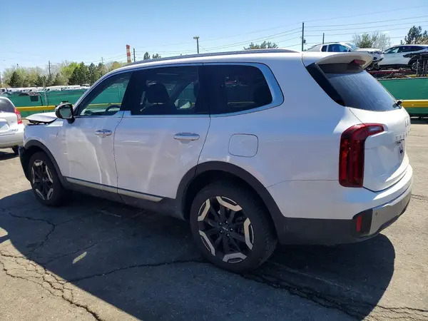 5XYP6DGC3PG368875 2023 KIA TELLURIDE - Image 2
