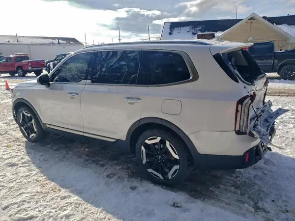 5XYP6DGC3RG547422 2024 KIA TELLURIDE - Image 2