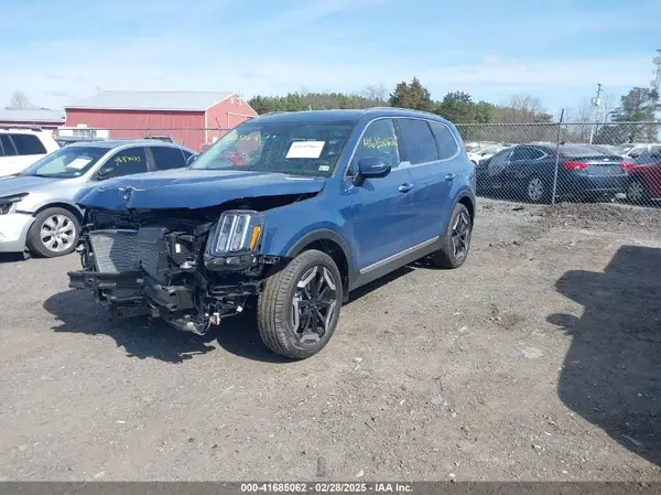 5XYP6DGC3RG559411 2024 KIA TELLURIDE - Image 2