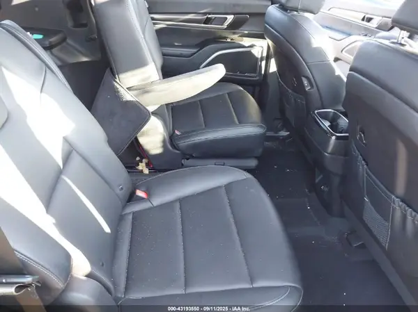 5XYP6DGC3SG597081 2025 KIA TELLURIDE - Image 8
