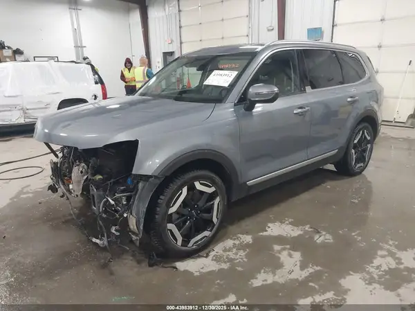 5XYP6DGC4PG344990 2023 KIA TELLURIDE - Image 2