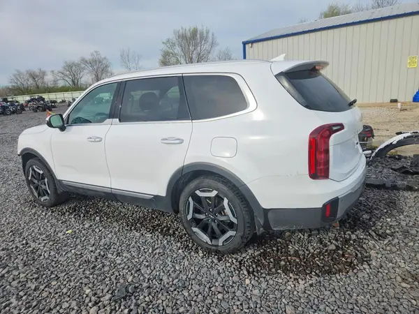 5XYP6DGC4PG393946 2023 KIA TELLURIDE - Image 2