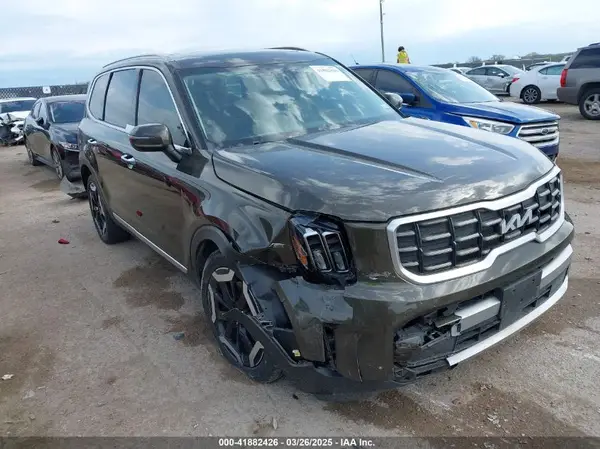 5XYP6DGC5PG382910 2023 KIA TELLURIDE - Image 1