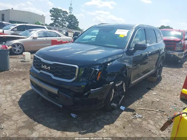 5XYP6DGC5PG403268 2023 KIA TELLURIDE - Image 2