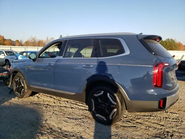 5XYP6DGC5RG416007 2024 KIA TELLURIDE - Image 2