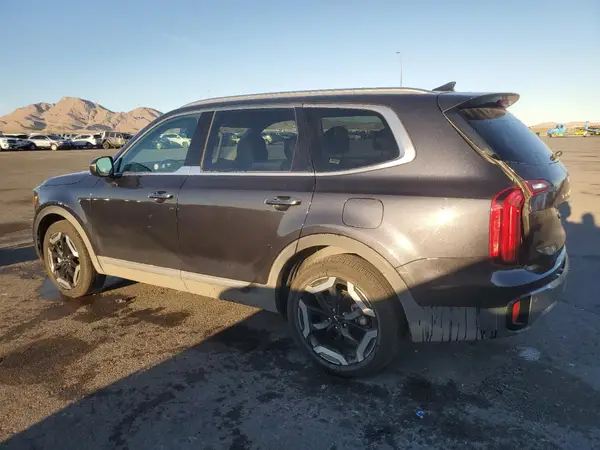 5XYP6DGC5SG606427 2025 KIA TELLURIDE - Image 2