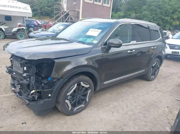 5XYP6DGC5SG607870 2025 KIA TELLURIDE - Image 2