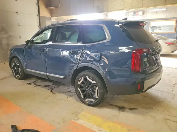 5XYP6DGC6PG340083 2023 KIA TELLURIDE - Image 2