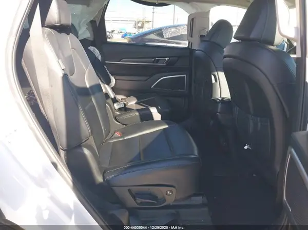 5XYP6DGC6RG499673 2024 KIA TELLURIDE - Image 8