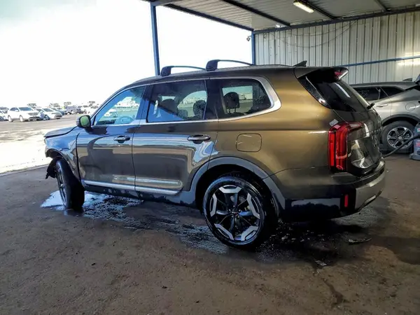 5XYP6DGC6SG581182 2025 KIA TELLURIDE - Image 2