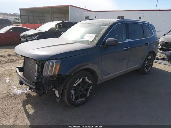 5XYP6DGC6SG588052 2025 KIA TELLURIDE - Image 2