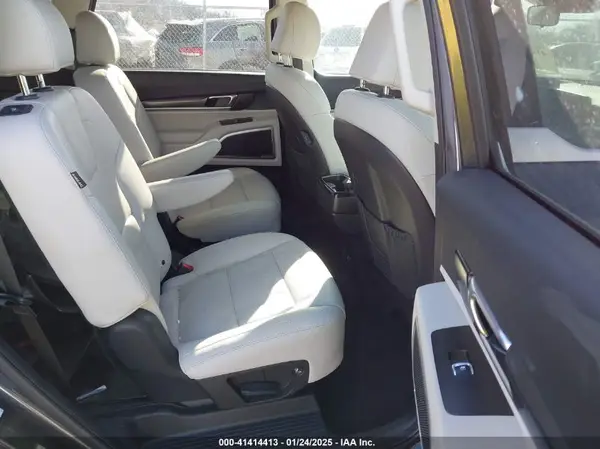 5XYP6DGC7PG331117 2023 KIA TELLURIDE - Image 8
