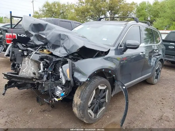 5XYP6DGC7PG339945 2023 KIA TELLURIDE - Image 2