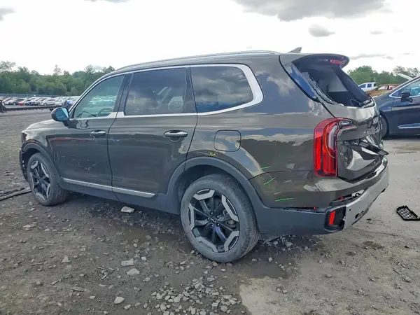 5XYP6DGC7PG344630 2023 KIA TELLURIDE - Image 2