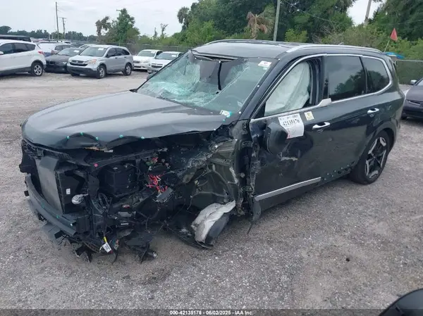 5XYP6DGC7PG405488 2023 KIA TELLURIDE - Image 2