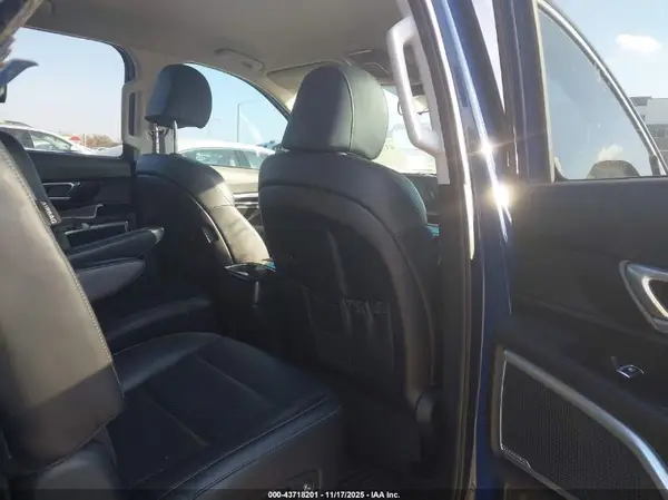 5XYP6DGC7PG407158 2023 KIA TELLURIDE - Image 8