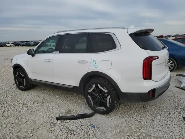 5XYP6DGC7RG412749 2024 KIA TELLURIDE - Image 2