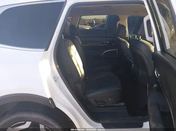 5XYP6DGC7RG473762 2024 KIA TELLURIDE - Image 8