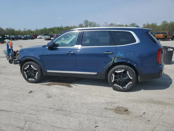 5XYP6DGC7RG527075 2024 KIA TELLURIDE - Image 2