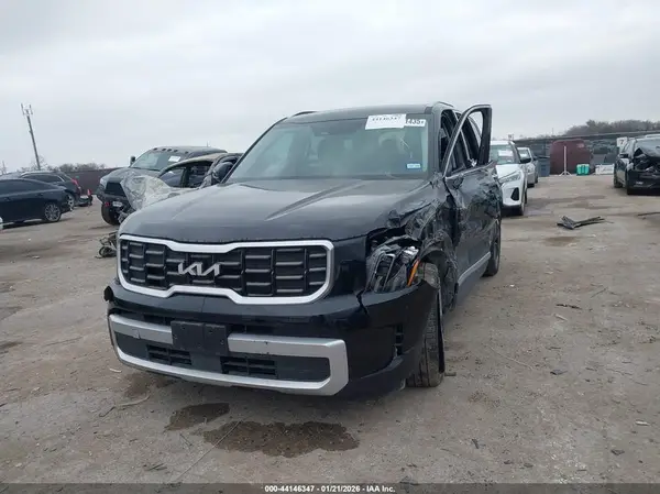 5XYP6DGC7RG563543 2024 KIA TELLURIDE - Image 2