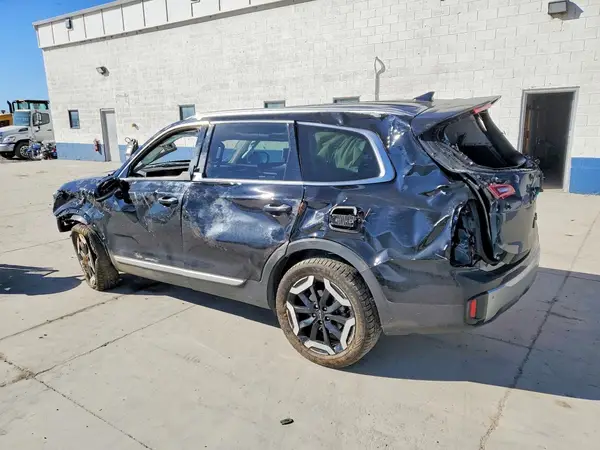 5XYP6DGC8PG344801 2023 KIA TELLURIDE - Image 2