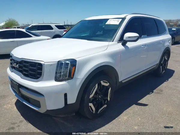 5XYP6DGC8RG444741 2024 KIA TELLURIDE - Image 2