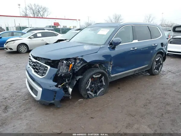 5XYP6DGC8RG477948 2024 KIA TELLURIDE - Image 2