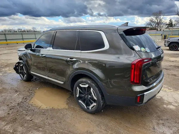 5XYP6DGC8RG540580 2024 KIA TELLURIDE - Image 2