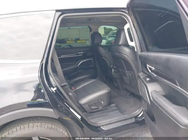5XYP6DGC8SG590319 2025 KIA TELLURIDE - Image 8