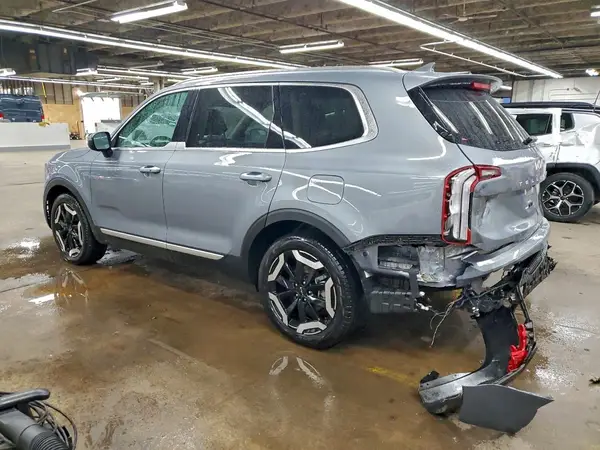 5XYP6DGC8SG637235 2025 KIA TELLURIDE - Image 2