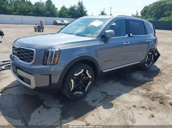 5XYP6DGC8SG647294 2025 KIA TELLURIDE - Image 2