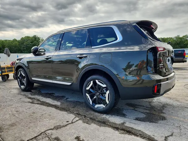 5XYP6DGC9SG656246 2025 KIA TELLURIDE - Image 2