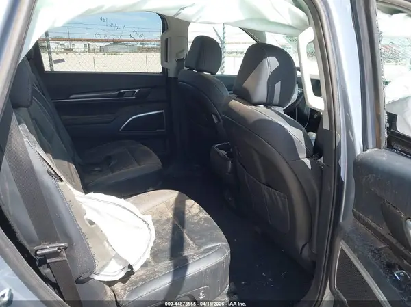 5XYP6DGC9SG692423 2025 KIA TELLURIDE - Image 8