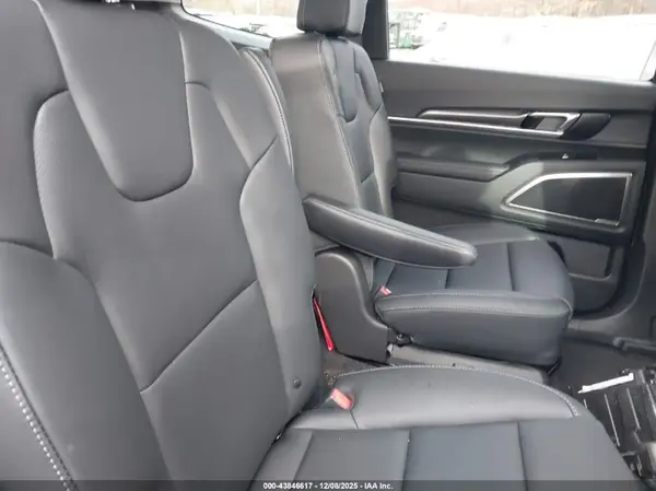 5XYP6DGC9SG713612 2025 KIA TELLURIDE - Image 8