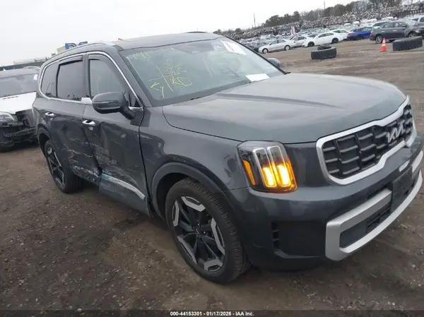 5XYP6DGCXRG477367 2024 KIA TELLURIDE - Image 1