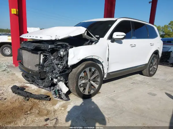 5XYP6DHC0NG217973 2022 KIA TELLURIDE - Image 2