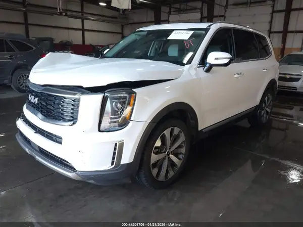 5XYP6DHC0NG269880 2022 KIA TELLURIDE - Image 2