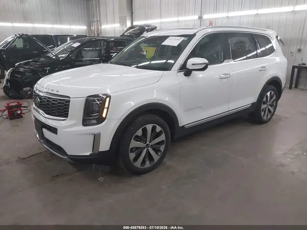5XYP6DHC1LG033509 2020 KIA TELLURIDE - Image 2