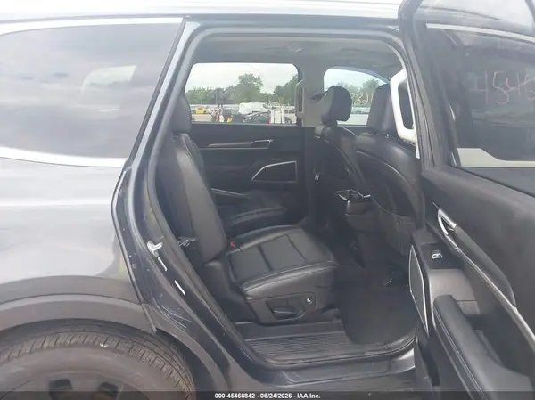 5XYP6DHC1LG042114 2020 KIA TELLURIDE - Image 8