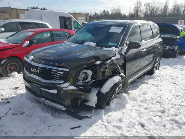 5XYP6DHC1NG299177 2022 KIA TELLURIDE - Image 2