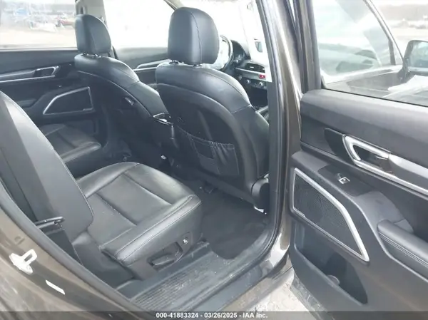 5XYP6DHC2LG084694 2020 KIA TELLURIDE - Image 8