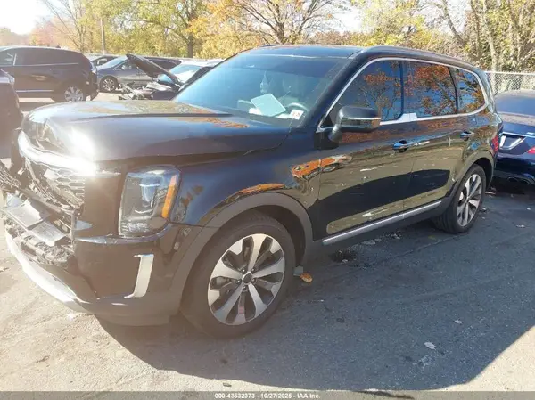 5XYP6DHC3LG004626 2020 KIA TELLURIDE - Image 2