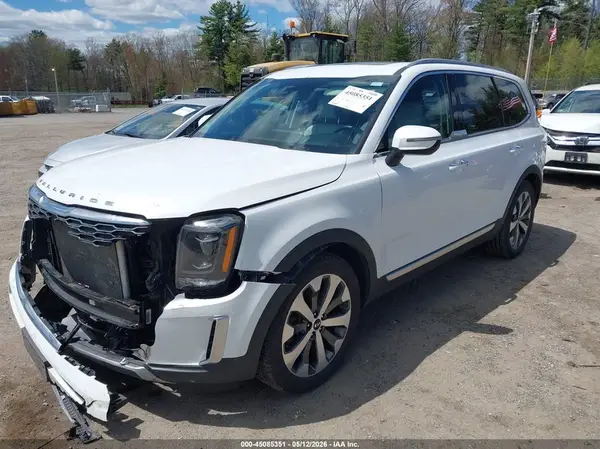 5XYP6DHC3LG038419 2020 KIA TELLURIDE - Image 2