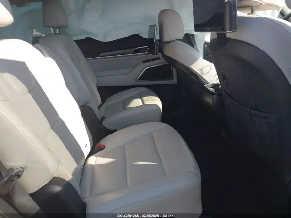 5XYP6DHC3NG201623 2022 KIA TELLURIDE - Image 8