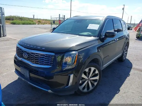 5XYP6DHC4LG038106 2020 KIA TELLURIDE - Image 2
