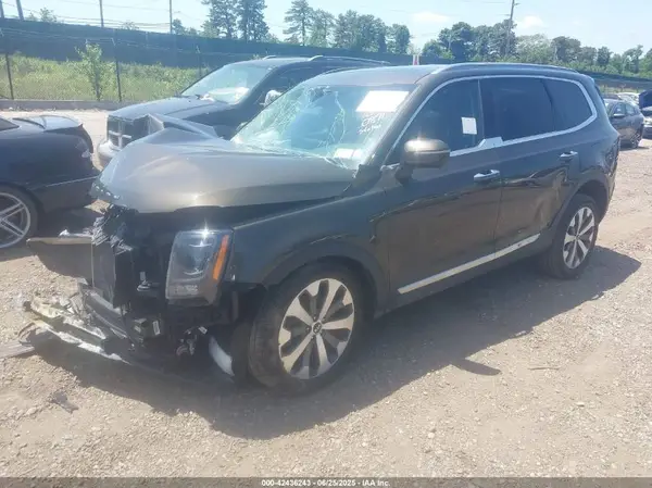 5XYP6DHC4LG085717 2020 KIA TELLURIDE - Image 2
