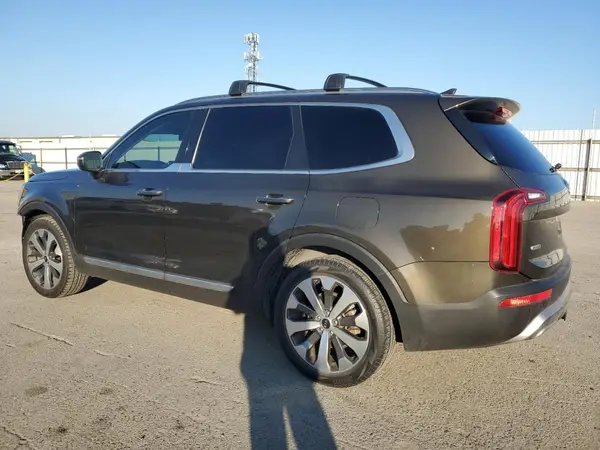 5XYP6DHC5LG093275 2020 KIA TELLURIDE - Image 2