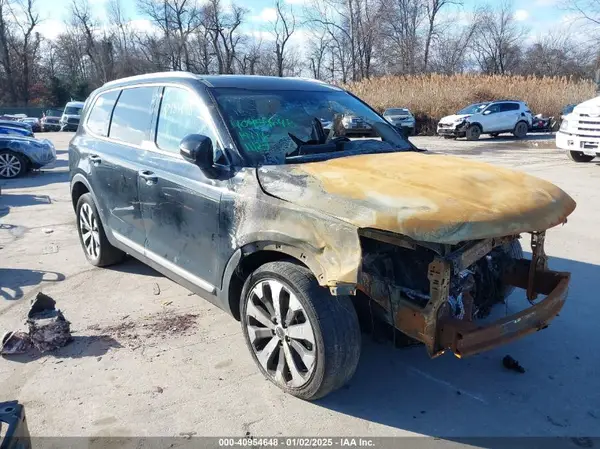 5XYP6DHC5NG235076 2022 KIA TELLURIDE - Image 1